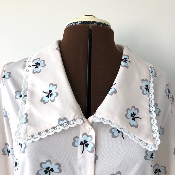 Floral Big Collar Button Up Blouse - Picture 5 of 8